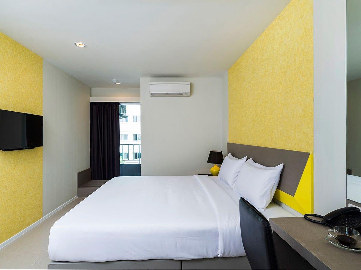 Zircon Hotel Bangkok Exterior photo